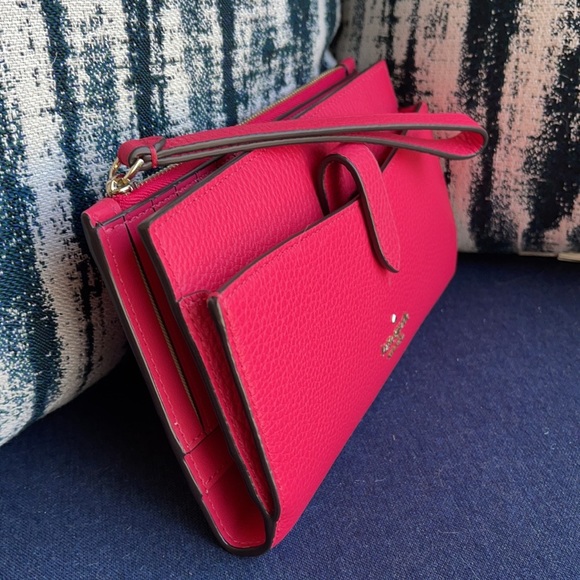 Kate Spade leila medium universal phone wristlet - Picture 4 of 16